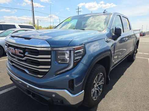 Used 2024 GMC Sierra 1500 SLT w/ SLT Convenience Package image 1