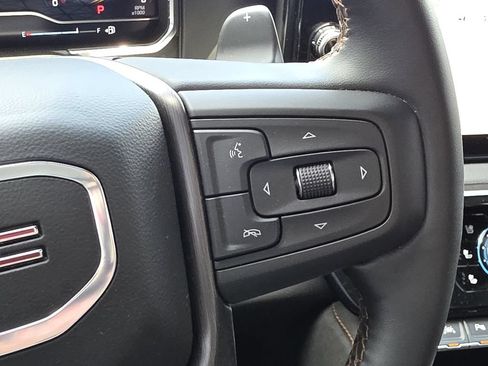 Used 2024 GMC Sierra 1500 AT4 w/ Technology Package AWD/4WD image 27