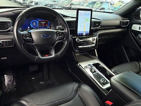Certified 2022 Ford Explorer ST w/ Equipment Group 401A image 22