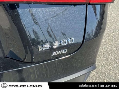 Used 2022 Lexus IS 300 AWD w/ Premium Package image 10