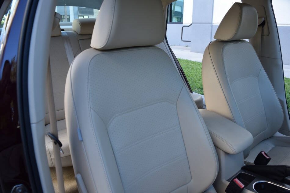 Used 2014 Volkswagen Passat TDI SE FWD image 53