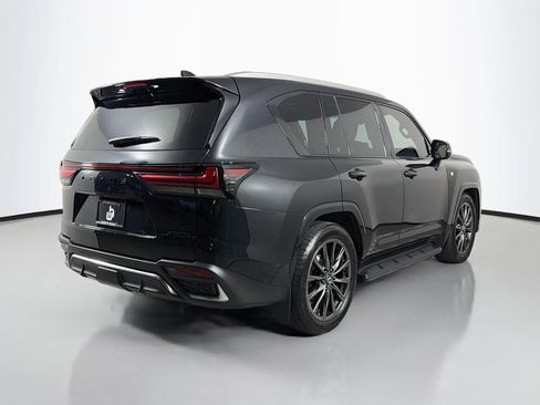 Used 2026 Lexus LX 600 F Sport w/ Accessory Package (2T) AWD/4WD image 5
