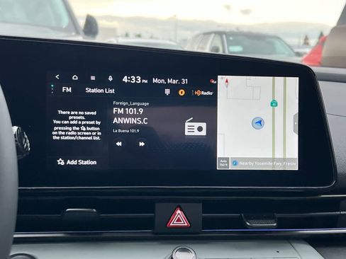 New 2025 Hyundai Elantra Limited image 16