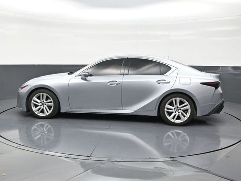 Used 2023 Lexus IS 300 w/ Comfort Package RWD image 2
