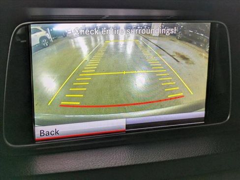 Used 2014 Mercedes-Benz E 250 BlueTEC Sedan image 14