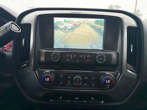 Used 2018 Chevrolet Silverado 1500 LT w/ All Star Edition AWD/4WD image 25