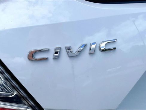 Used 2019 Honda Civic LX image 31