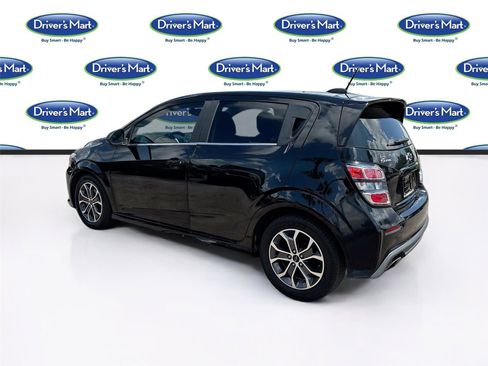 Used 2020 Chevrolet Sonic LT FWD image 5