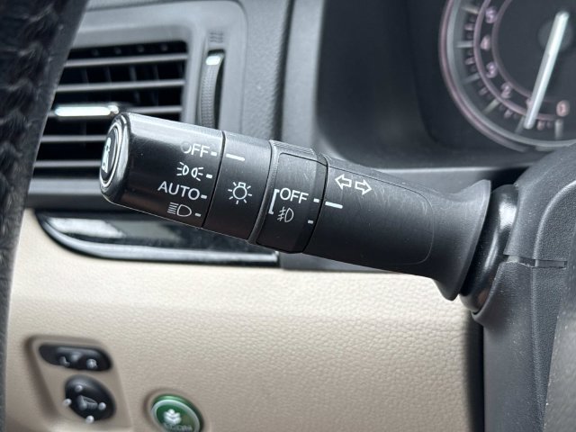 Used 2016 Honda Pilot Touring image 27