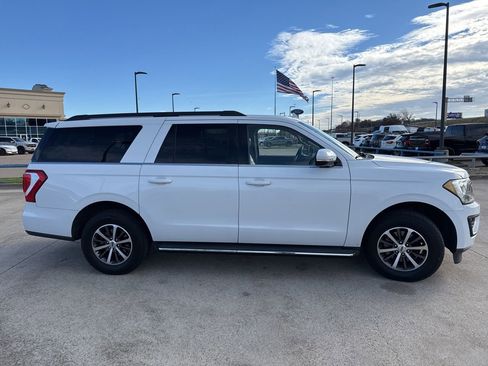 Used 2020 Ford Expedition Max XLT w/ Equipment Group 202A image 17