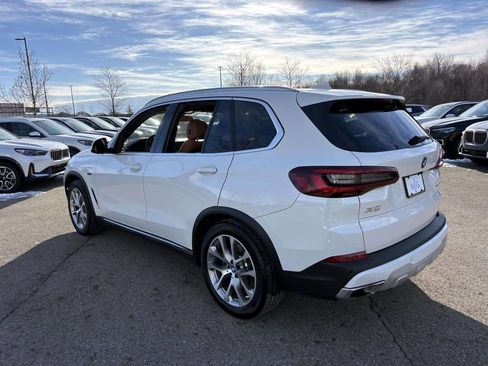 Certified 2023 BMW X5 xDrive45e w/ Parking Assistance Package image 5