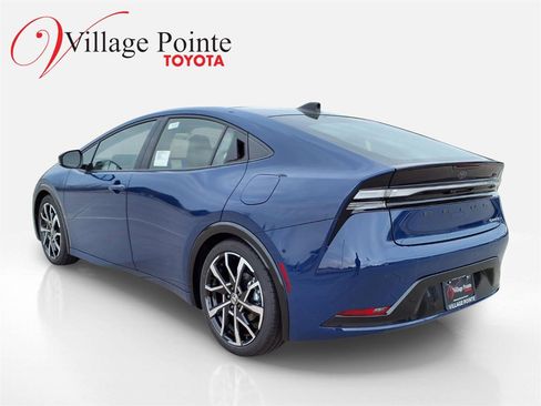 New 2026 Toyota Prius Plug-In Hybrid image 3