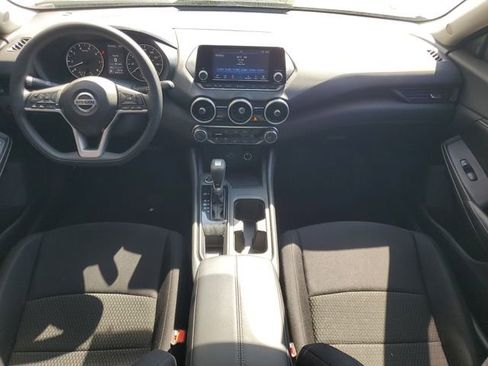 Certified 2021 Nissan Sentra S image 3