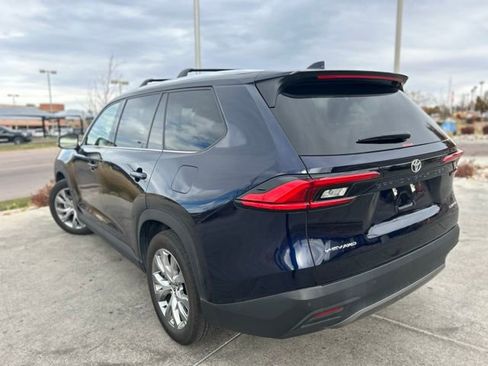 Used 2024 Toyota Grand Highlander AWD Hybrid image 8