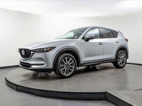Used 2021 MAZDA CX-5 Grand Touring image 2