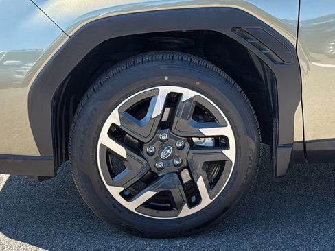 Certified 2025 Subaru Forester Limited AWD/4WD image 8