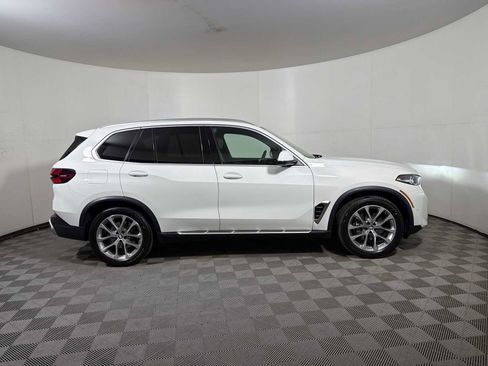 Certified 2024 BMW X5 xDrive40i image 7