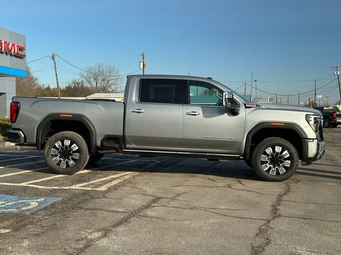 New 2026 GMC Sierra 2500 Denali w/ Denali Reserve Package image 4