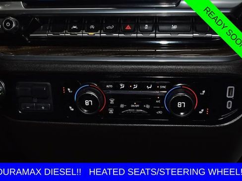 Used 2023 Chevrolet Silverado 1500 RST AWD/4WD image 28