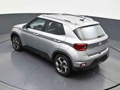 Used 2023 Hyundai Venue SEL w/ Cargo Package FWD image 18