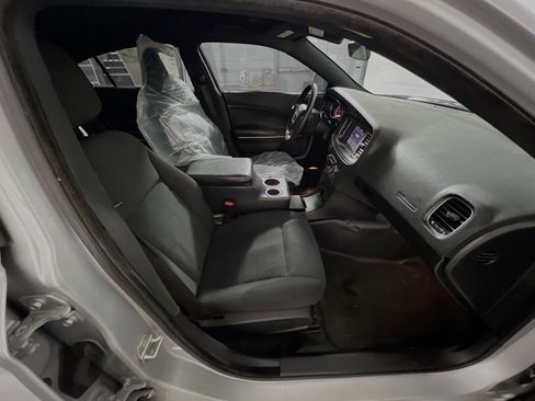 Used 2020 Dodge Charger Police w/ Street Appearance Group image 30