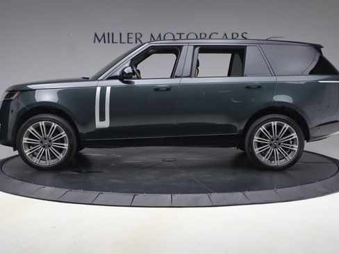 Used 2025 Land Rover Range Rover Long Wheelbase Autobiography AWD/4WD image 3