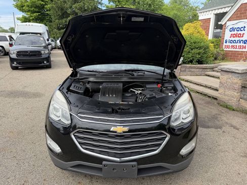 Used 2016 Chevrolet Equinox LTZ w/ Enhanced Convenience Package FWD image 4