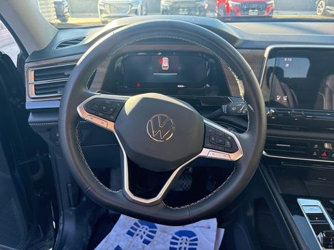 Used 2024 Volkswagen Atlas SE image 20