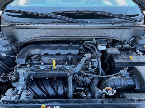 Used 2022 Hyundai Venue SEL w/ Cargo Package image 28