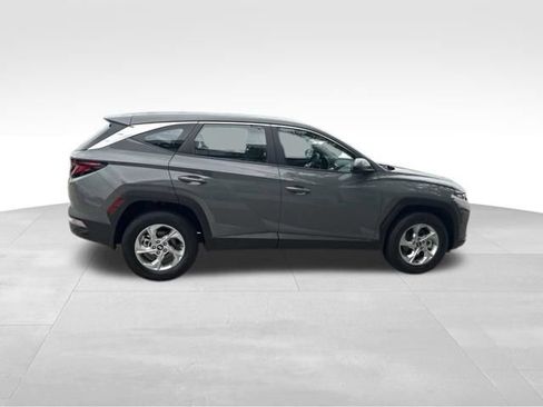Used 2024 Hyundai Tucson SE AWD/4WD image 8