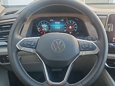 New 2026 Volkswagen Atlas SE AWD/4WD image 37