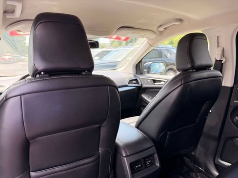 Used 2022 Ford Edge SEL AWD/4WD image 30