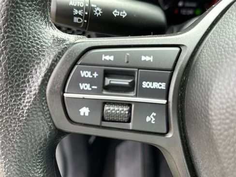 Used 2023 Honda CR-V EX image 13