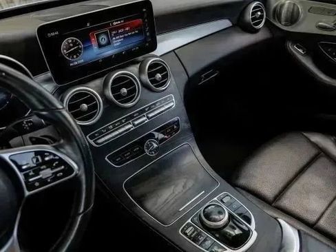 Used 2020 Mercedes-Benz C 300 Sedan image 24