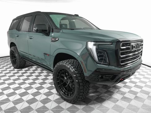 Used 2025 GMC Yukon AT4 Ultimate image 4