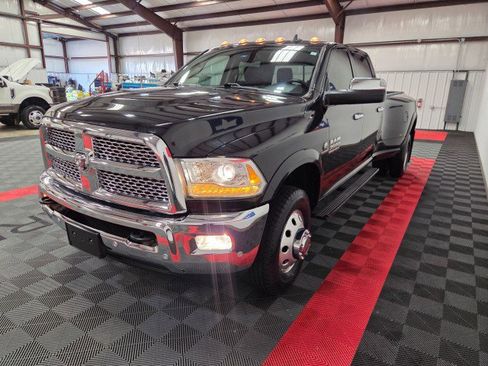 Used 2018 RAM 3500 Laramie w/ Convenience Group image 22