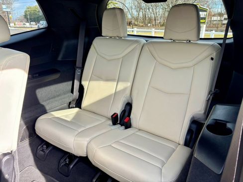 Used 2020 Cadillac XT6 Sport image 16