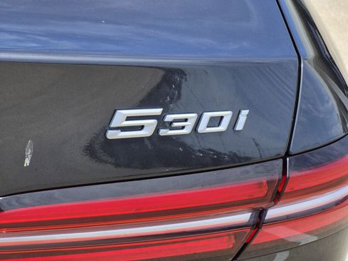 Used 2024 BMW 530i RWD image 8
