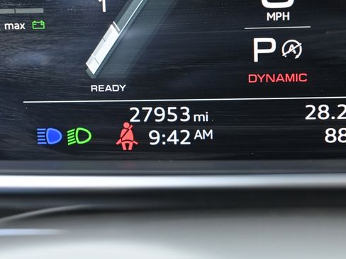 Used 2022 Audi A8 L 3.0T image 27