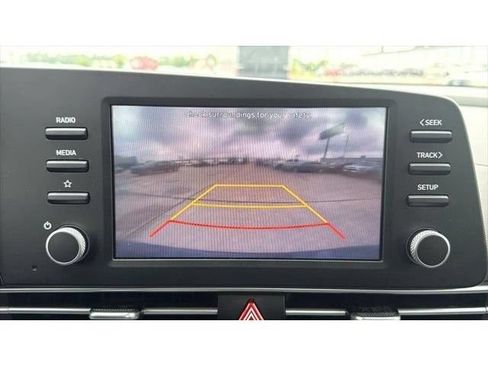 Used 2023 Hyundai Elantra SEL FWD image 26