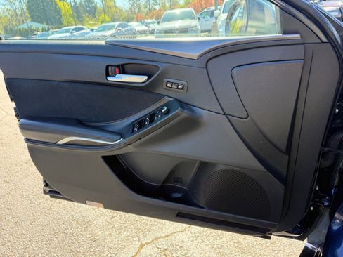 Used 2022 Toyota Avalon Touring w/ Advanced Safety Package image 22