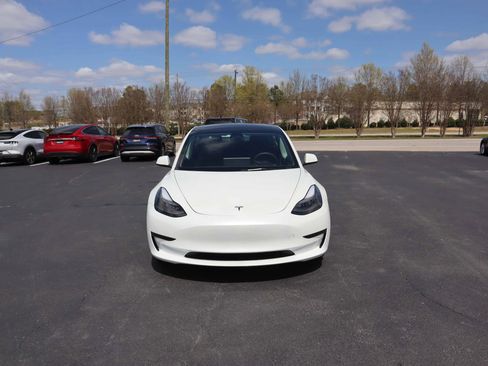 Used 2023 Tesla Model 3 Standard Range image 14