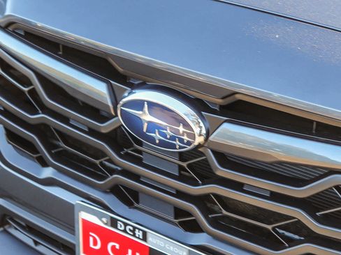 New 2026 Subaru Crosstrek 2.5i Limited image 9