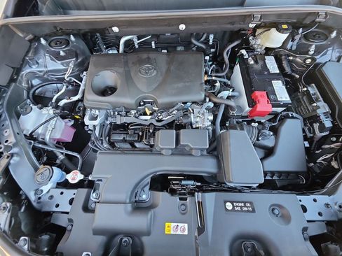 Used 2025 Toyota RAV4 LE image 30