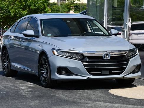 Used 2022 Honda Accord Touring image 5