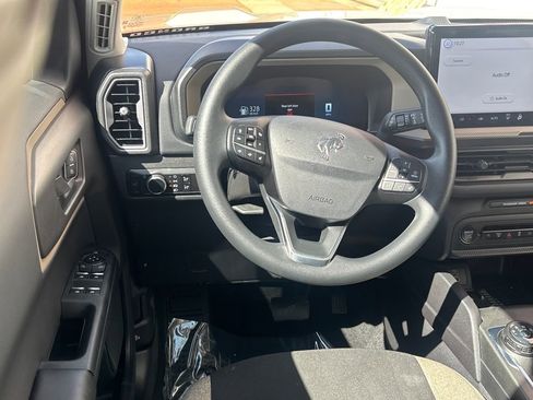 Used 2025 Ford Bronco Sport Big Bend image 4