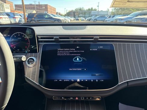 New 2026 Mercedes-Benz E 450 4MATIC Sedan image 23
