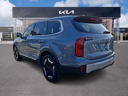 Used 2024 Kia Telluride S w/ S Sunroof Package image 4