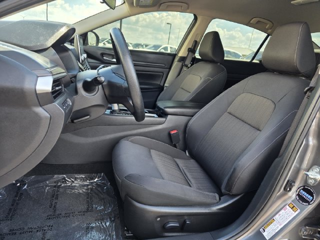 Used 2024 Nissan Altima 2.5 SV FWD image 13