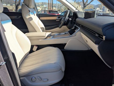 Used 2021 Genesis GV80 2.5T AWD/4WD image 34